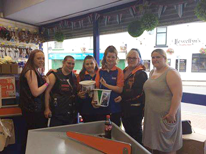 The bag pack at B&M Bargains in Ferryhill raised over £110 to help a family whose young daughter has been diagnosed with a brain tumor.