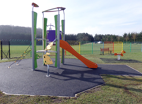 Ferryhill Town Council, with help from Cllr Pauline Crathorne’s Neighbourhood Budget, have invested £25,000 in new play equipment at Mainsforth Sports Complex.