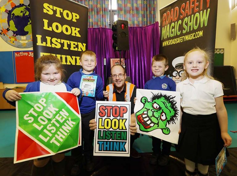 Spreading road safety messages with the help of a little magic Spreading road safety messages with the help of a little magic