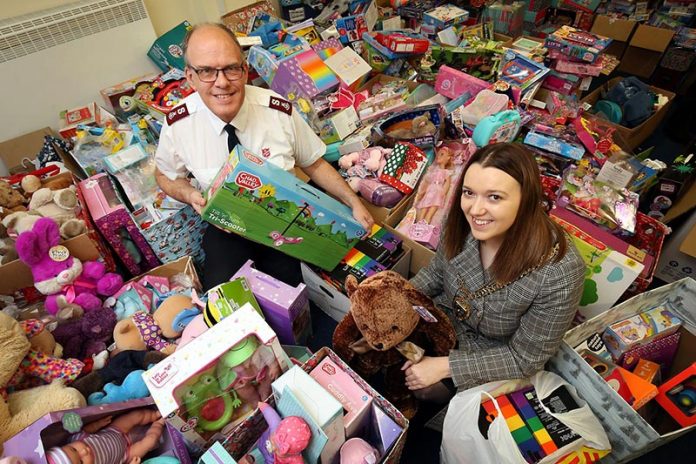 Council Chairman Cllr Katie Corrigan sorting gifts at the Salvation Army Hall, Consett. Council Chairman Cllr Katie Corrigan sorting gifts at the Salvation Army Hall, Consett.
