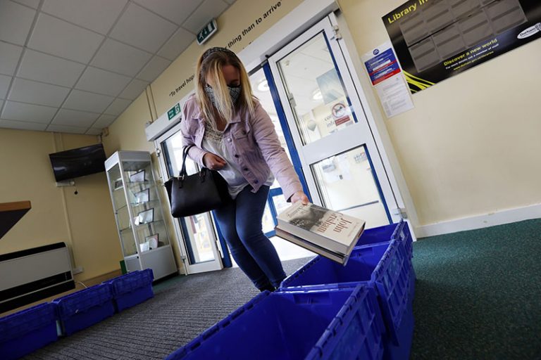 Library collection scheme reintroduced in County Durham Library collection scheme reintroduced in County Durham