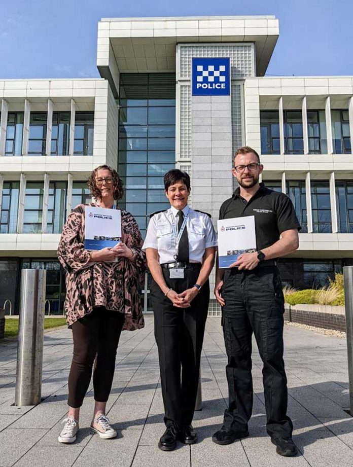 police-comms-award police-comms-award
