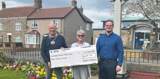 Ferryhill Town Council contributes funds towards Easter event Town Mayor Cllr David Farry and Chair of Ferryhill Town Council’s Events Sub-Committee, Cllr Joe Quinn presenting a cheque for £400 to a representative of the Ferryhill Station Royal British Legion Club to contribute towards an Easter Event for local children