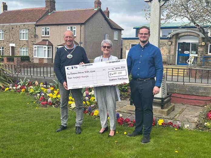 Town Mayor Cllr David Farry and Chair of Ferryhill Town Council’s Events Sub-Committee, Cllr Joe Quinn presenting a cheque for £400 to a representative of the Ferryhill Station Royal British Legion Club to contribute towards an Easter Event for local children Town Mayor Cllr David Farry and Chair of Ferryhill Town Council’s Events Sub-Committee, Cllr Joe Quinn presenting a cheque for £400 to a representative of the Ferryhill Station Royal British Legion Club to contribute towards an Easter Event for local children