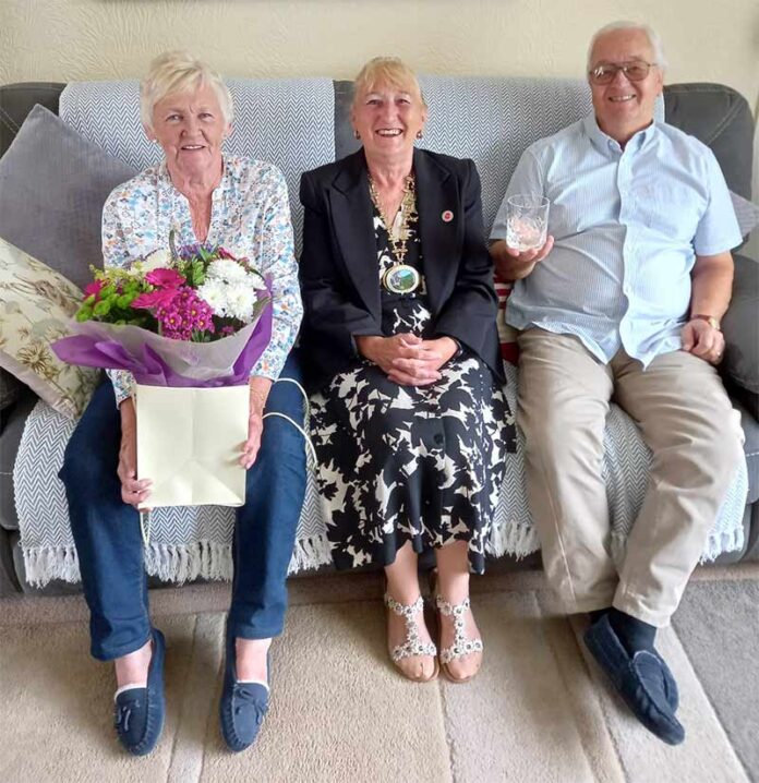diamond-wedding Rita and Ernie with gifts presented by Ferryhill Town Mayor, Cllr Carole Atkinson on behalf of the town.