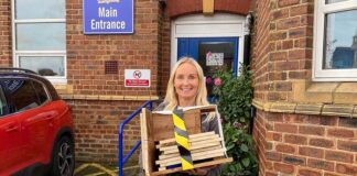 Endeavour deliver box kits