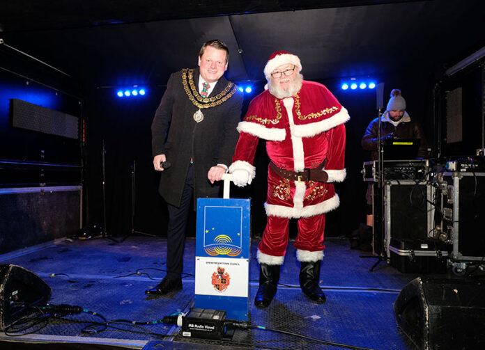 mayor-santa-lights