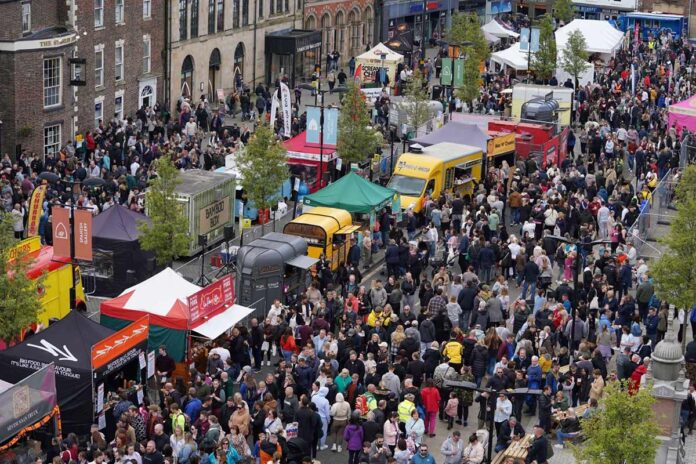 bishop-auckland-food-festival-2023 Bishop Auckland Food Festival returns to the town this weekend, bringing celebrity chefs, street food traders, live entertainment, and fun family activities.