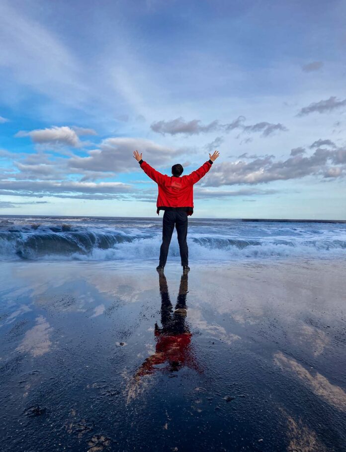 facing-the-waves