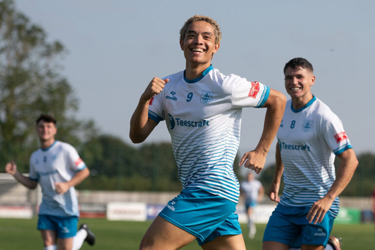 Bishops blow three-goal lead Bishops blow three-goal lead