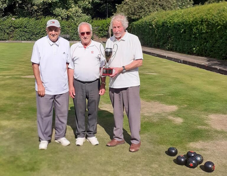 Harry defends season’s final trophy