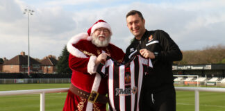 Santa signs with Spennymoor Town