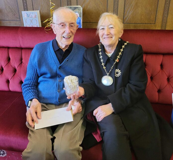 albert-cutting-100th-birthday