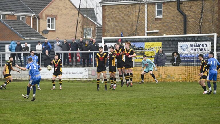 Shildon keep title pressure on Shildon keep title pressure on