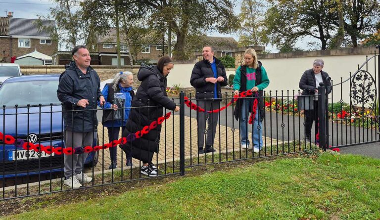 Teamwork at Duncombe Cemetery