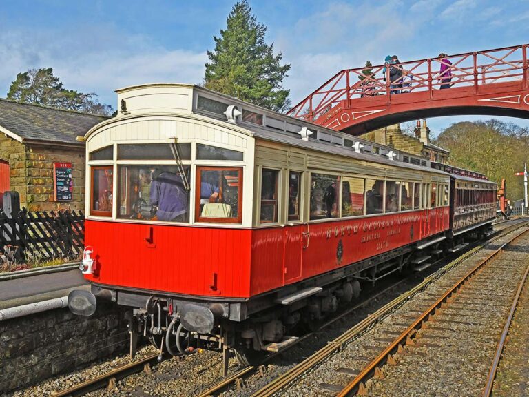 Weardale Railway welcomes rare 1903 NER Autocar to Stanhope Weardale Railway welcomes rare 1903 NER Autocar to Stanhope