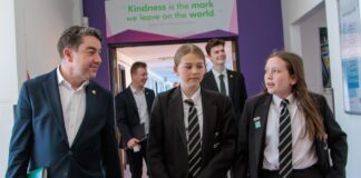 North East pupils quiz Spennymoor MP