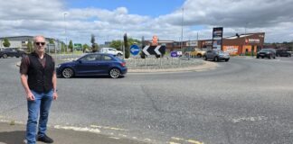 Councillor calls for urgent action to create retail park pedestrian crossing