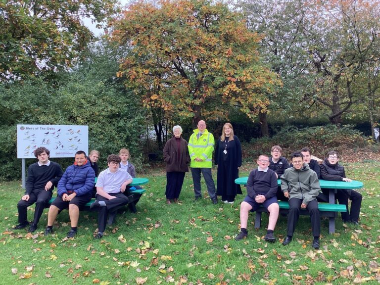 Spennymoor school pupils getting closer to nature in new birdwatching area Spennymoor school pupils getting closer to nature in new birdwatching area