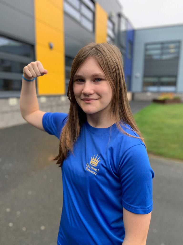 Lucy lifts 180kg to break world record