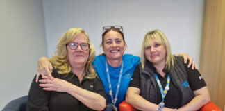 Mother and daughter stub out 77 years of smoking with local support ahead of Stoptober