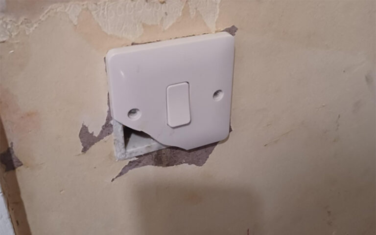 Landlord prosecuted after mother of newborn baby and disabled child had no heating Landlord prosecuted after mother of newborn baby and disabled child had no heating
