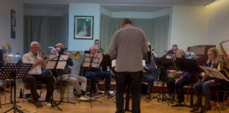 Monthly Jazz raises Ghurka funds